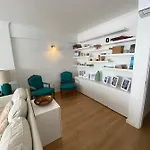 Cosy Avenida *